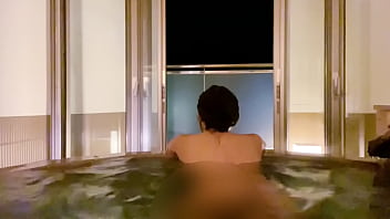 日本温泉女子 湯女ゆな 2024