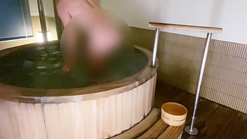 日本温泉女子 湯女ゆな 2024