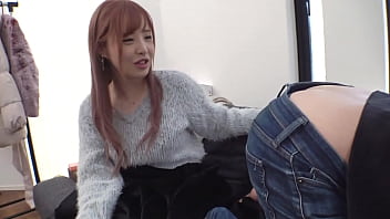 〖xvideos〗押しに弱い美巨乳キャバ嬢の小さいま●こに肉棒ぶち込むエロ動画がこちら