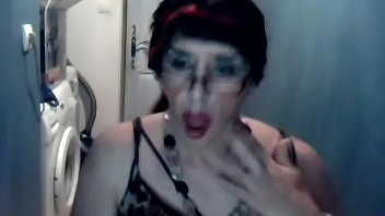 LE MAQUILLAGE DE CLARA