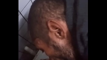 Mendigo me chupou