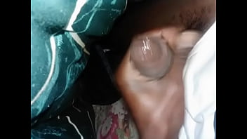 C'est Pour Tous Ceux Qui Ont Besoin D'une Bite Noire