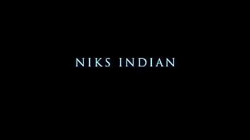 Indian Pornstar fucks Indian babe