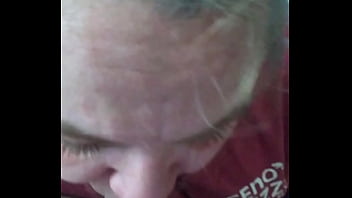 Miss milf sucks me off