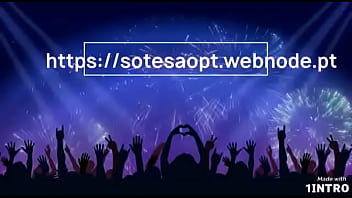 Linda acompanhante mostra seu lindo corpo...