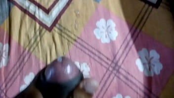 Who wants to taste my rich cum?do like and comments. A Gift to my subscribers.