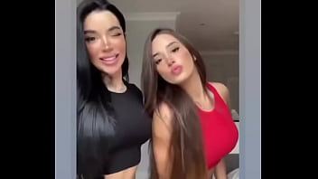 Really beautiful and sensual Brazilian tgirls dancing (non-nude)