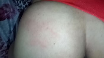 Baisée À Chaud En Culotte