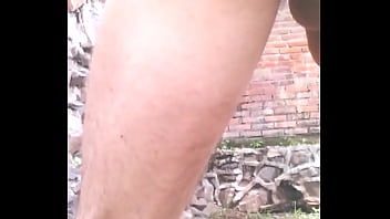 Melody Metiendose La Mano Culo...