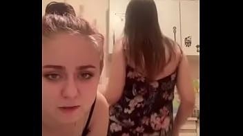 3 young lesbians on the periscope - WWW.SEKSTIKTOK.PL  