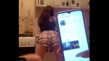 3 young lesbians on the periscope - WWW.SEKSTIKTOK.PL  