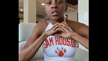 Video Fit Body Black College Freak Claims Relation to Sha'Carri Richardson @BreakHerInX