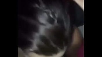 Spompinato da due ragazze...