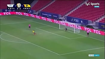 Argentinian Goalkeeper Fucks Colombian Team...