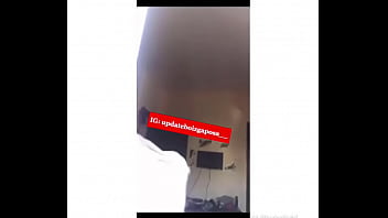Nigerian teen with a huge tits - XVIDEOS.COM