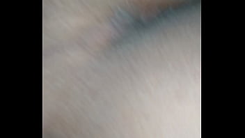 Me meto el dedo en el culo rico