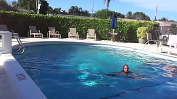 DIVING INTO AMAZING POOL ON A SUNNY DAY PORNSTAR MAXXX LOADZ