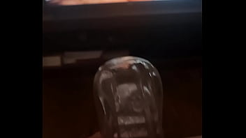 Brincando com cuzinho artificial