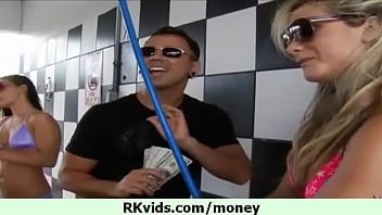 Teen chick is a perfect rider 24