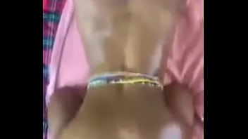 Deux Noires Baisent En Levrette... Deux Noires Baisent En Levrette...