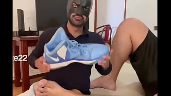 My Slave Showing My Feet My 22us Shoes And Comparing...