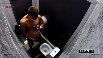 Spy Public Toilet Gay 2025