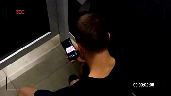 Spy Public Toilet Gay 2025