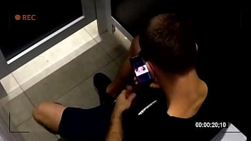 Spy Public Toilet Gay 2025