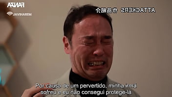 Cantora peituda usa sua voz para acalmar - LEGENDADO