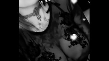 Hummm viens t amusez avec moi