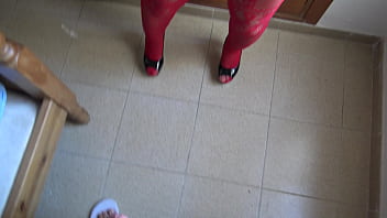 Großer Arsch, zwei Knacker