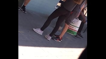 nice teen girl with nice leggingsass. I love it