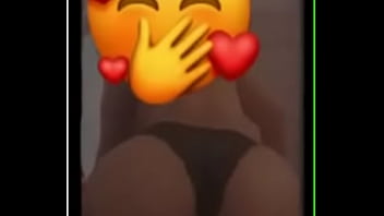 Culo rico de mi amiga