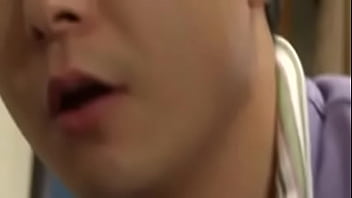 หนังxออนไลน์ แนวแม่เลี้ยงที่รัก โดนลูกเลี้ยงแอบลักหลับ javbob จับแม่เย็ดตอนหลับ เย็ดแรงไปหน่อยแม่ตื่นก็ดูน้ำควยไหลออกจากหี - เว็บไซต์หนังโป๊ยอดฮิตอันดับ 1 ของโลก