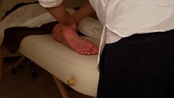 Julia And Lilu Sexy Oil Massage 2024