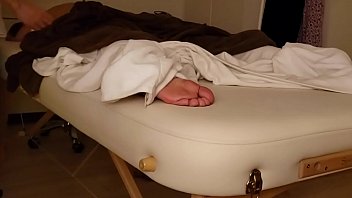 Julia And Lilu Sexy Oil Massage 2024