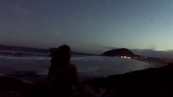 FKK-Milfs: Knallbunte Beine Ficken Heiß