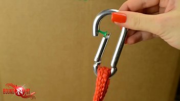 Fesselnde Sparfüchse: Günstige Heimfesselspiele für einsame Lustmomente - Teil 7