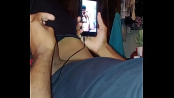 Siempre me toca masturbarme yo solito, pero es rico