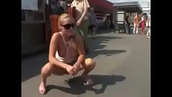As brasileiras gostosas gozando Xixi em publico porno