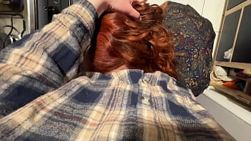 La pongo a chupar en la cocina