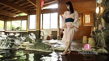 温泉湯女ゆな 2025