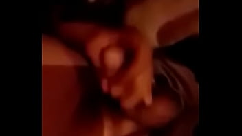 Me Puse Caliente Y Me La Jalo Con El Video De La Morsa...