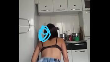 Dan&ccedil_ando e rebolando