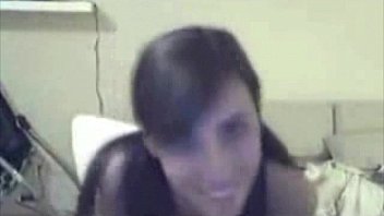 Sexy girls does strip tease on webcam 