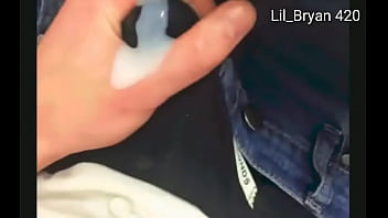 Jakol habang nasa klase