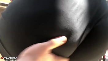 Passando A Mão Na Bunda Na Rua 2024