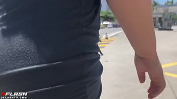 Passando A Mão Na Bunda Na Rua 2024