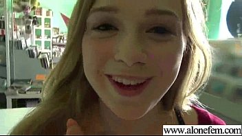 Alone Amateur Hot Girl Love Please Herself With Toys vid-02