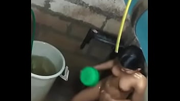 Espiada En La Ducha...